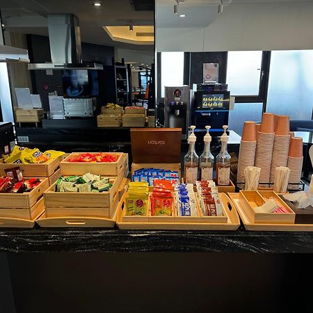 Hub Hotel - Songshan Airport Branch Ταϊπέι Εξωτερικό φωτογραφία