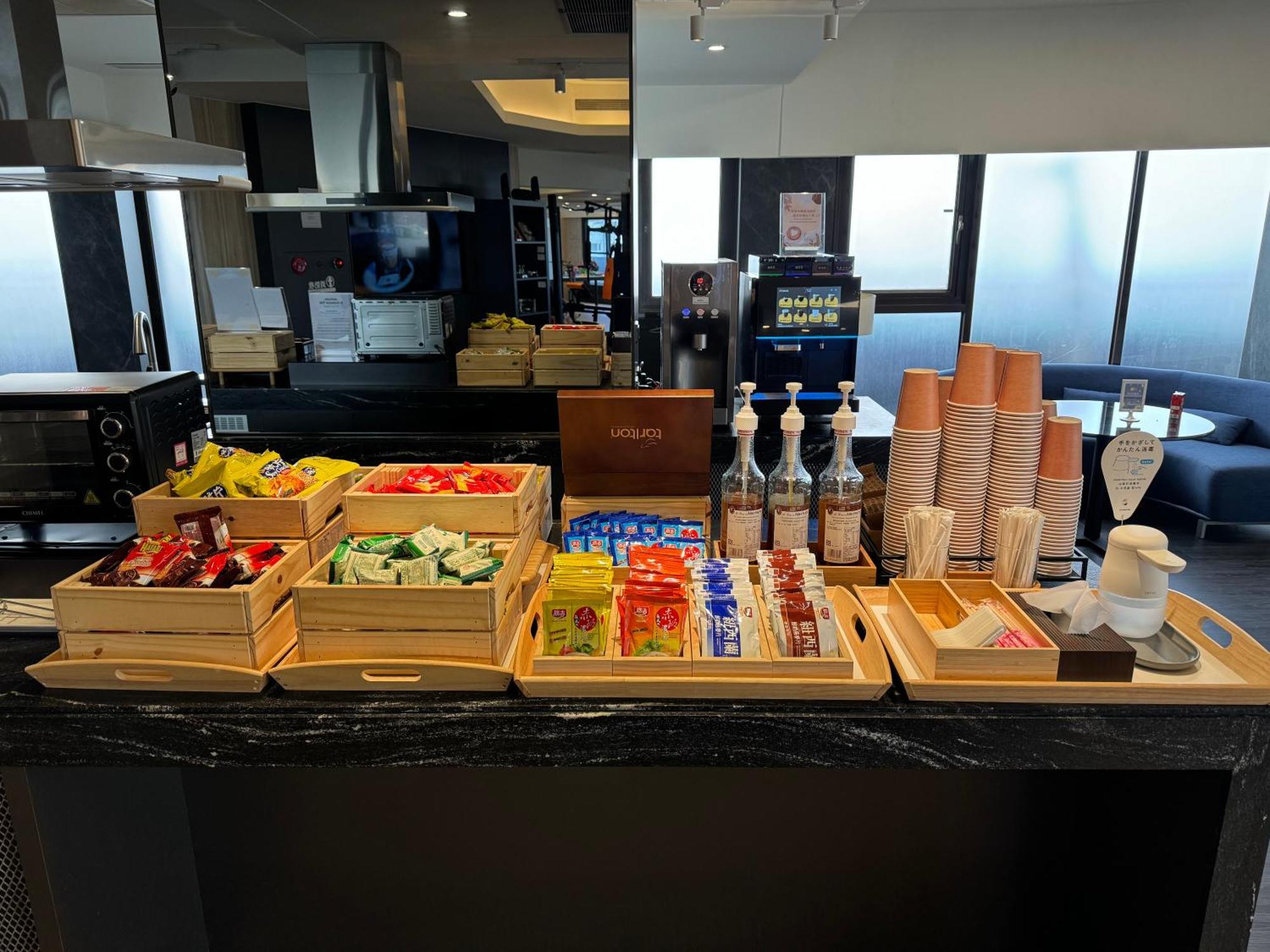 Hub Hotel - Songshan Airport Branch Ταϊπέι Εξωτερικό φωτογραφία